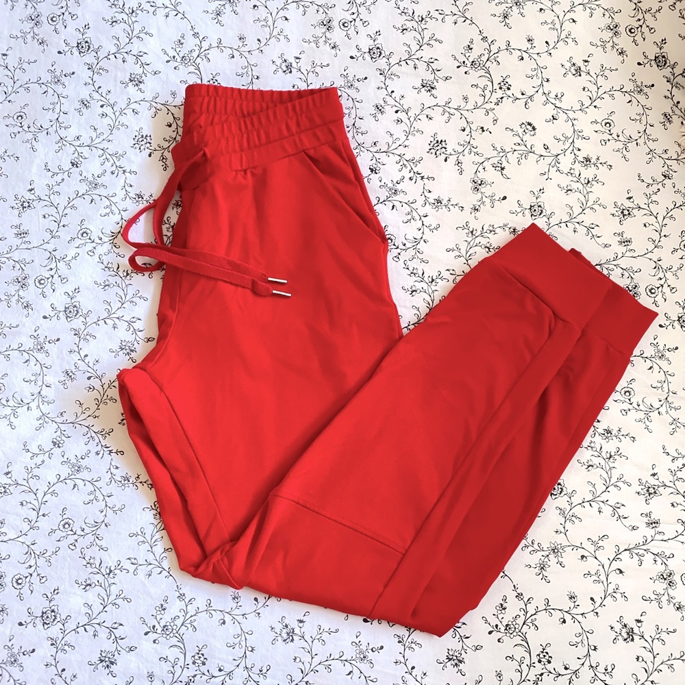 Buffbunny joggers